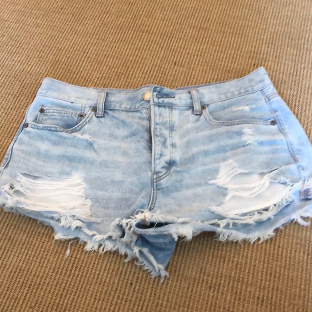 Short denim shorts